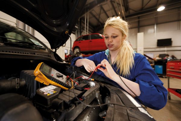 Women Only Introduction to Motor Vehicle Maintenance