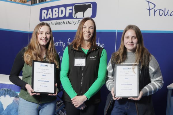 Award-winning student excels in Farm Health Management